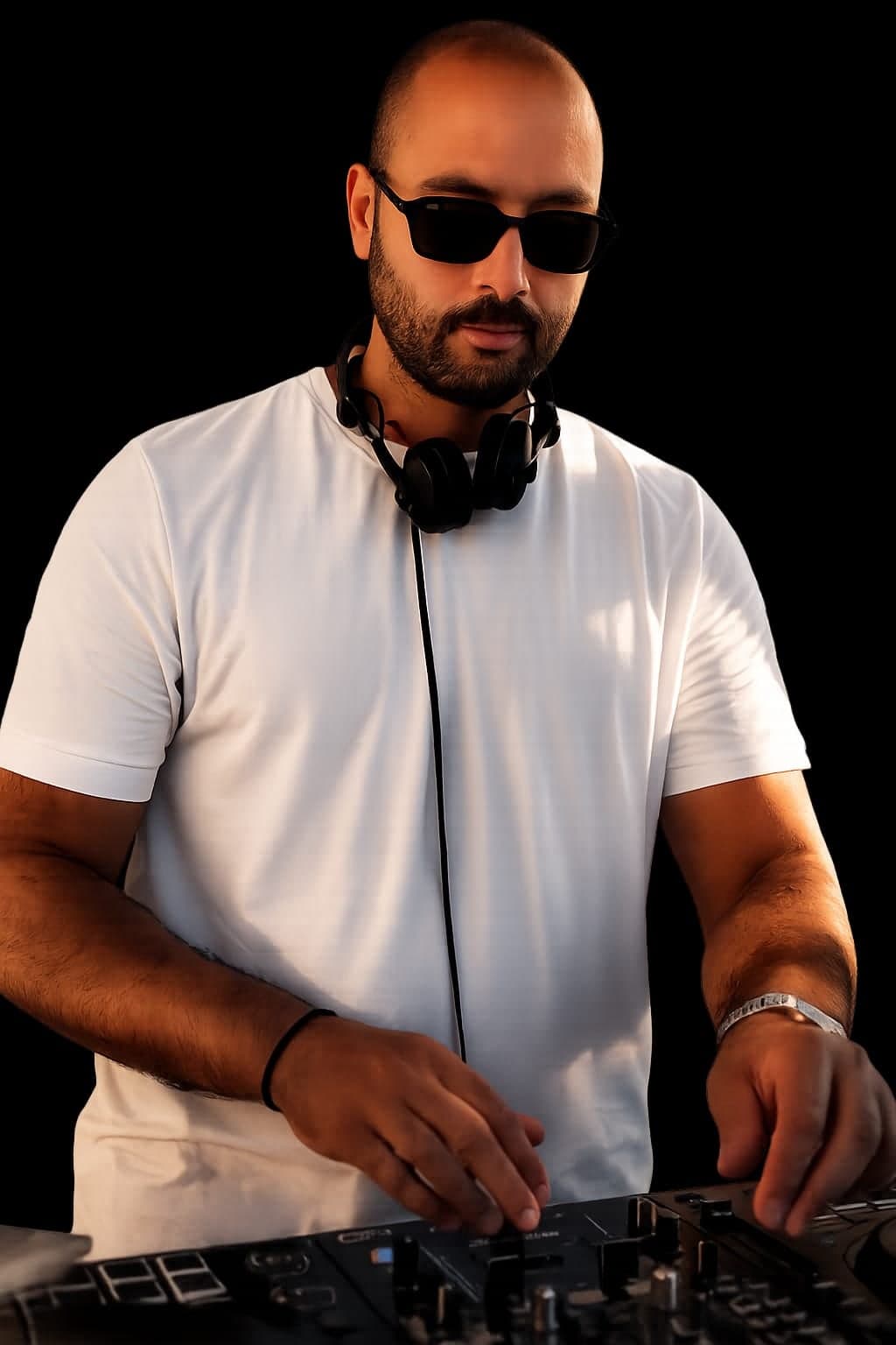 Chris Mourat, DJ — SoundMykonos, Mykonos